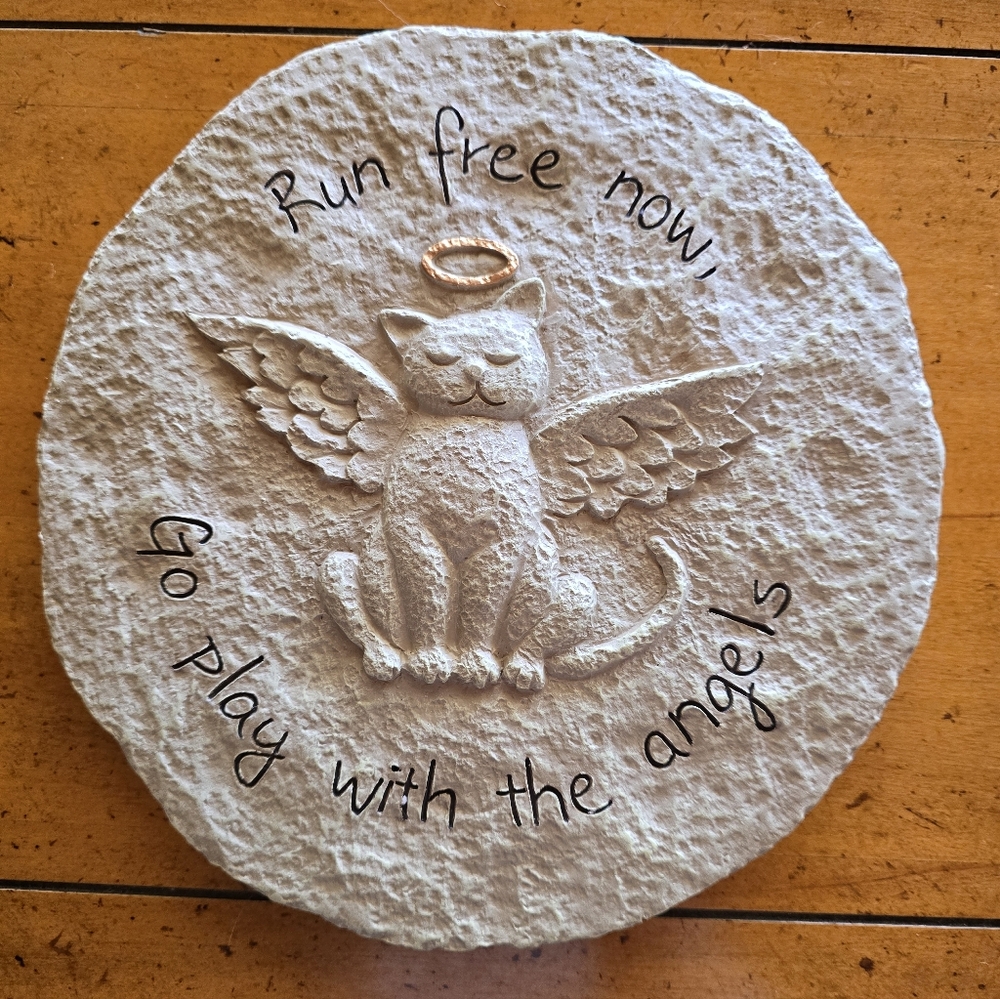 New Lily's Home Cat Memorial Stepping Stone